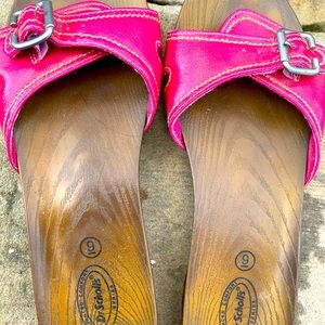 DO NOT BUY..for Sami 2 pair of Dr Scholls clogs